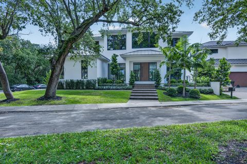 Tiny photo for 1550 Ponce De Leon Drive, Fort Lauderdale, FL 33316 (MLS # B26013850)