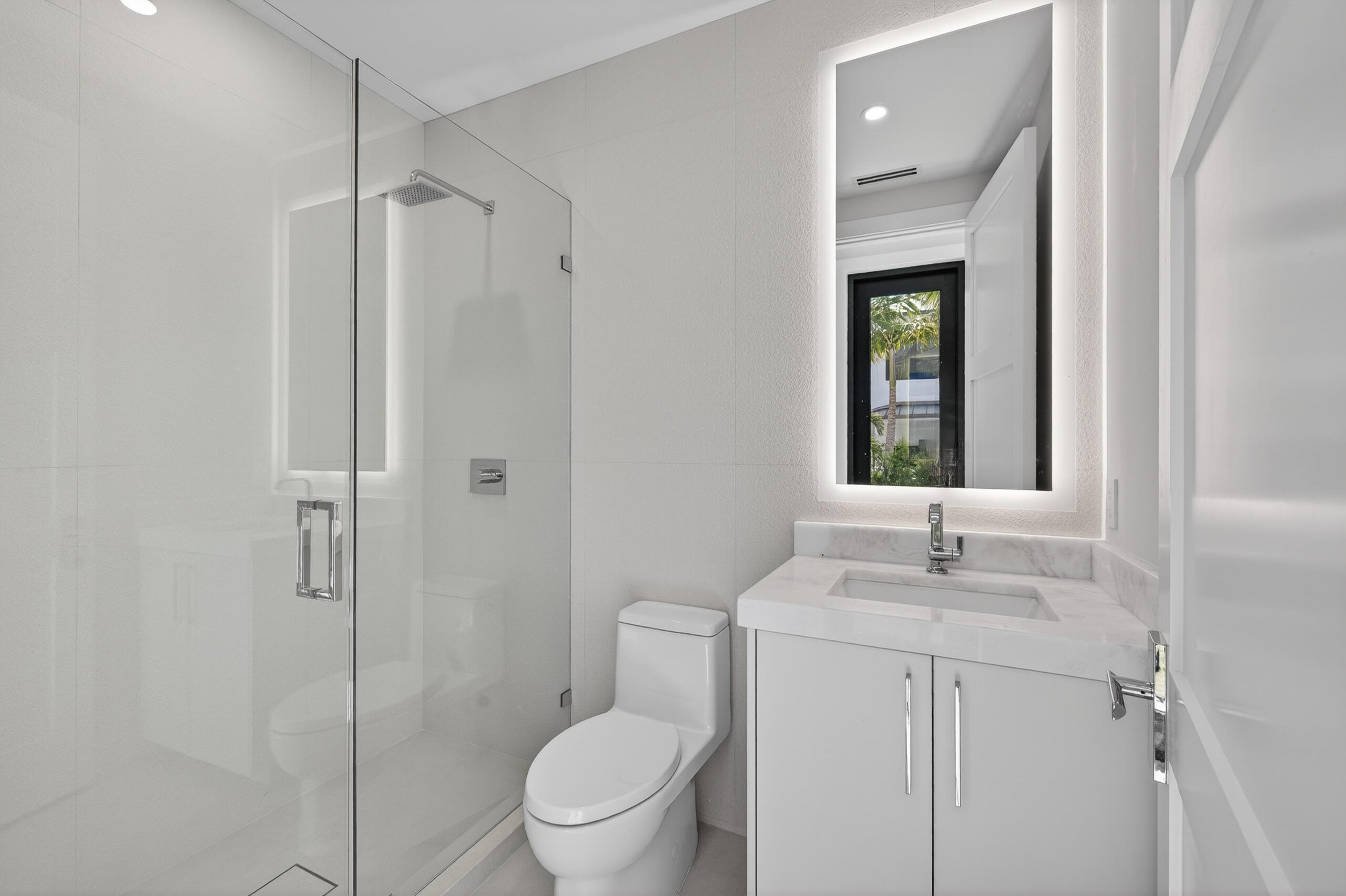 RIO VISTA ISLES - Residential