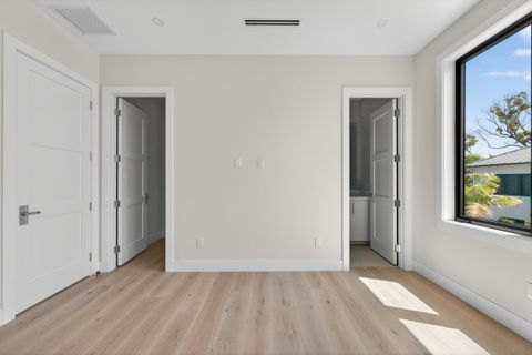 Tiny photo for 1550 Ponce De Leon Drive, Fort Lauderdale, FL 33316 (MLS # B26013850)