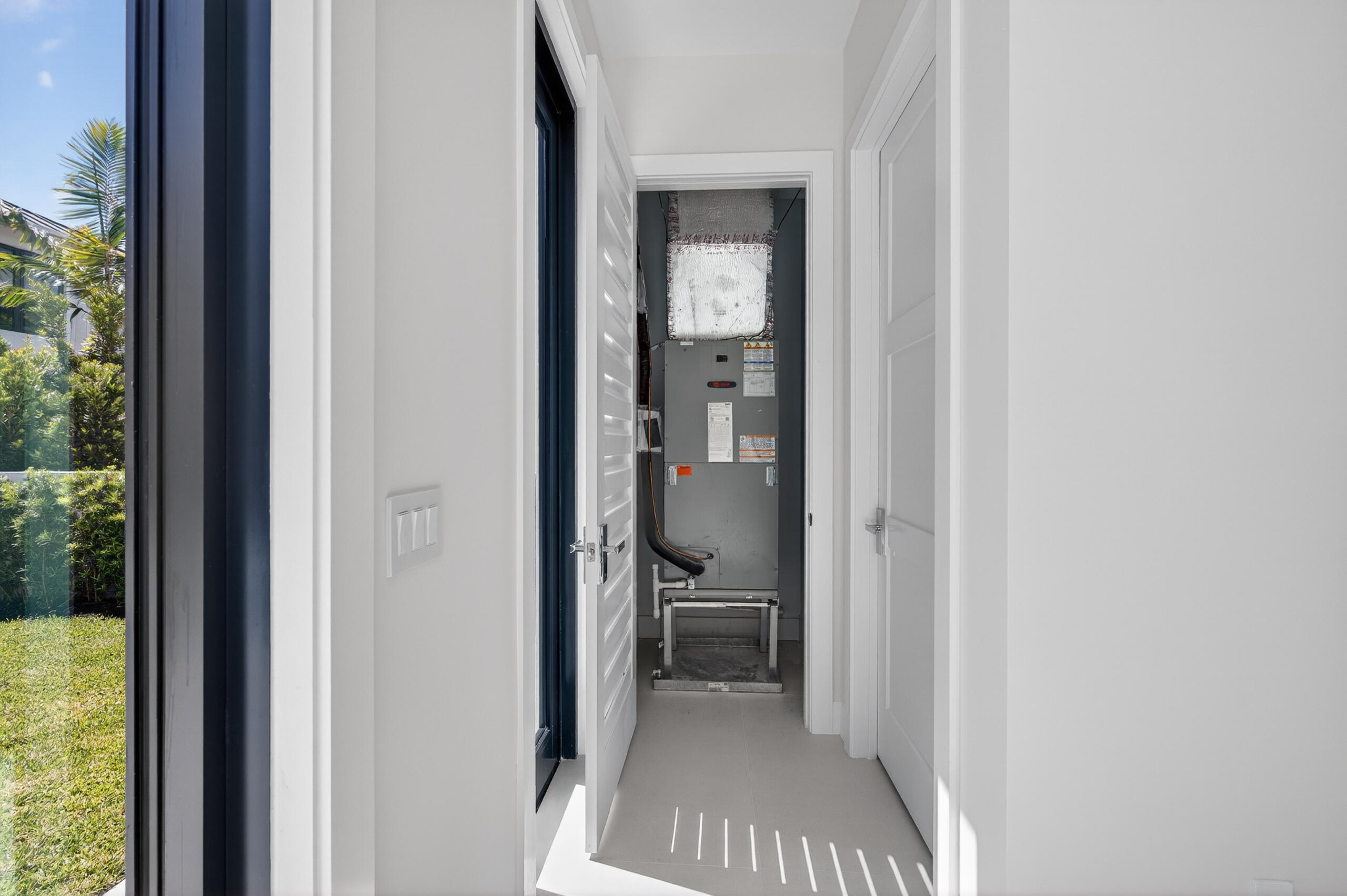 RIO VISTA ISLES - Residential