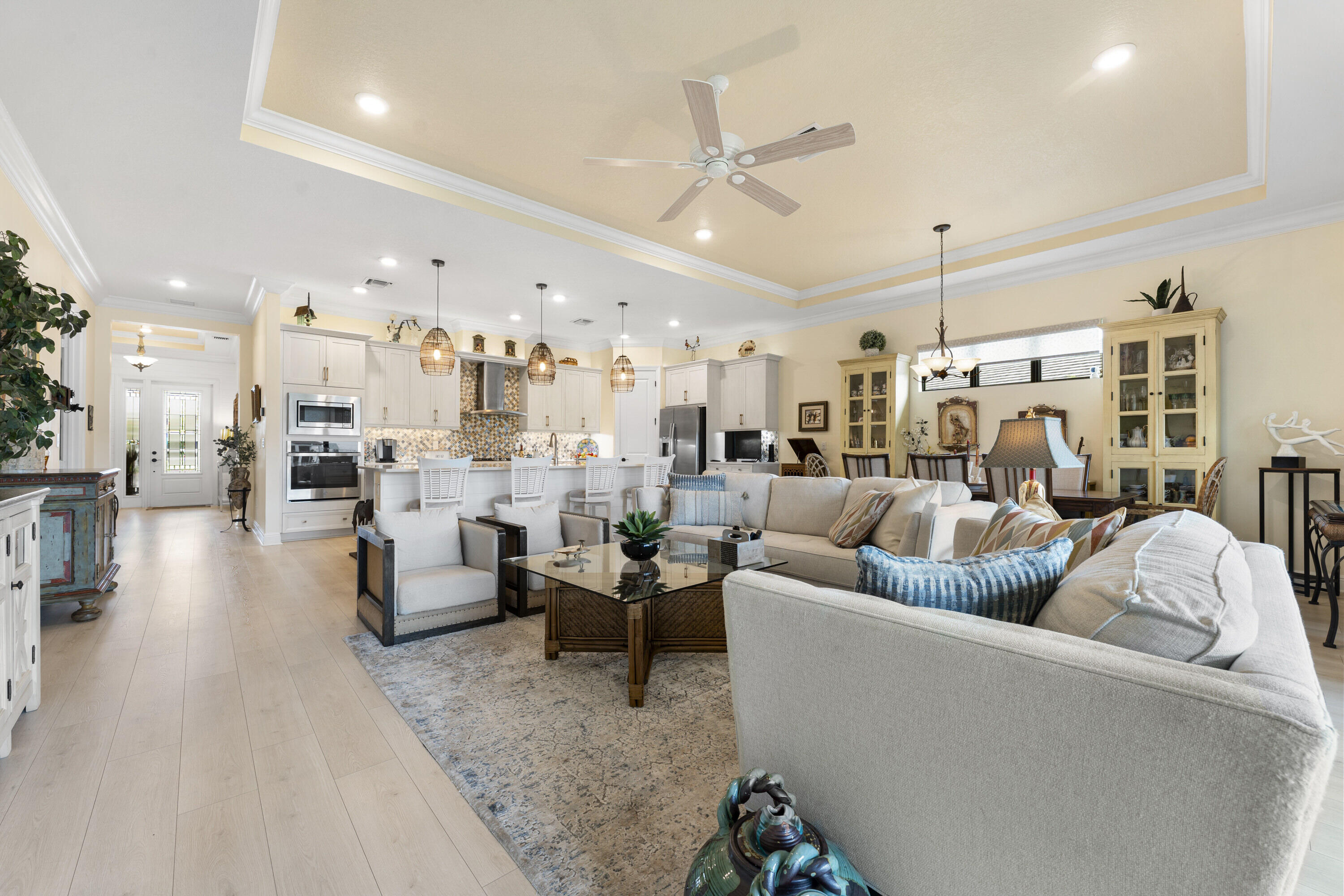 CRESSWIND PALM BEACH - Residential