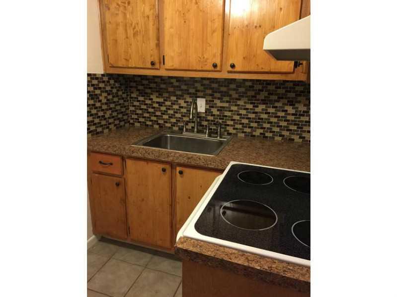 Georgian Court Apts - Residential