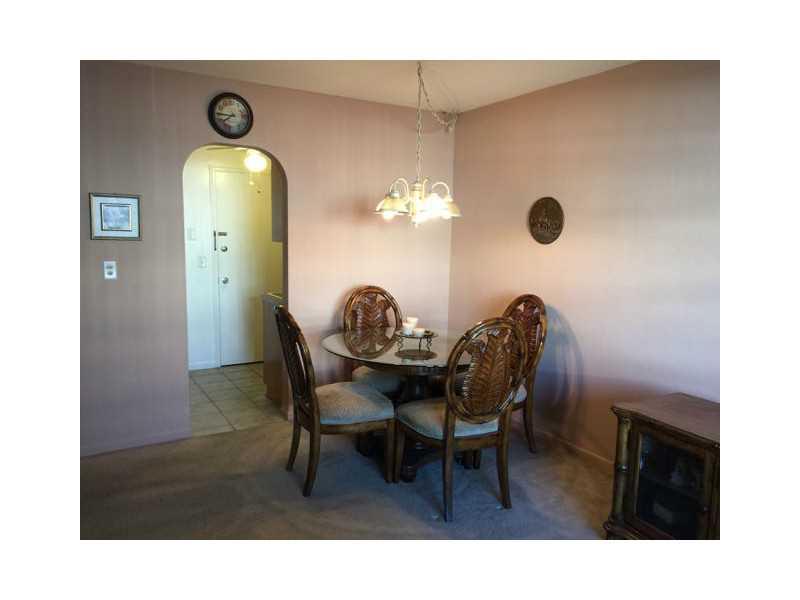 Georgian Court Apts - Residential