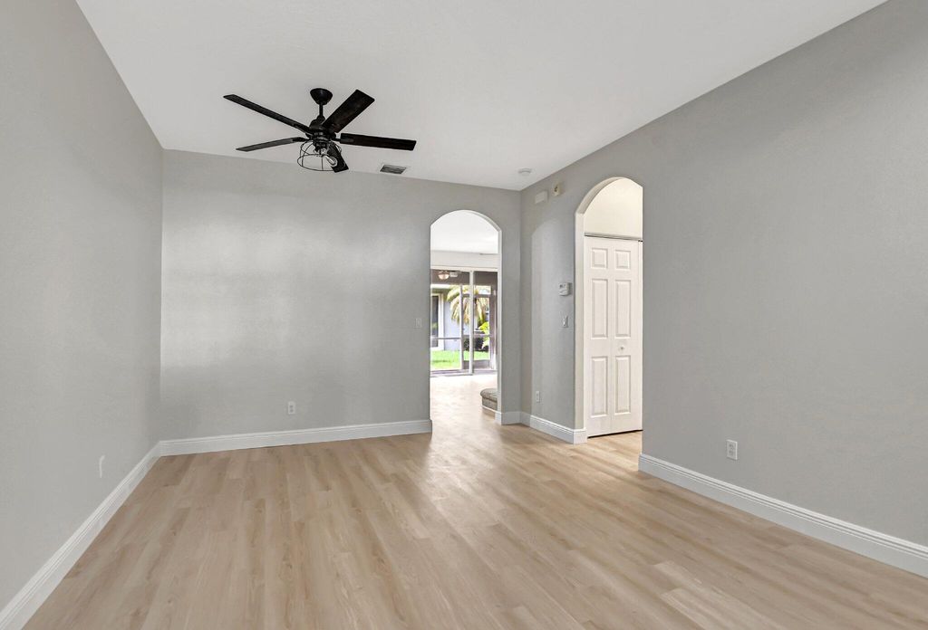 Photo of 4442 Regal Court, Delray Beach, FL 33445 (MLS # R11017402)
