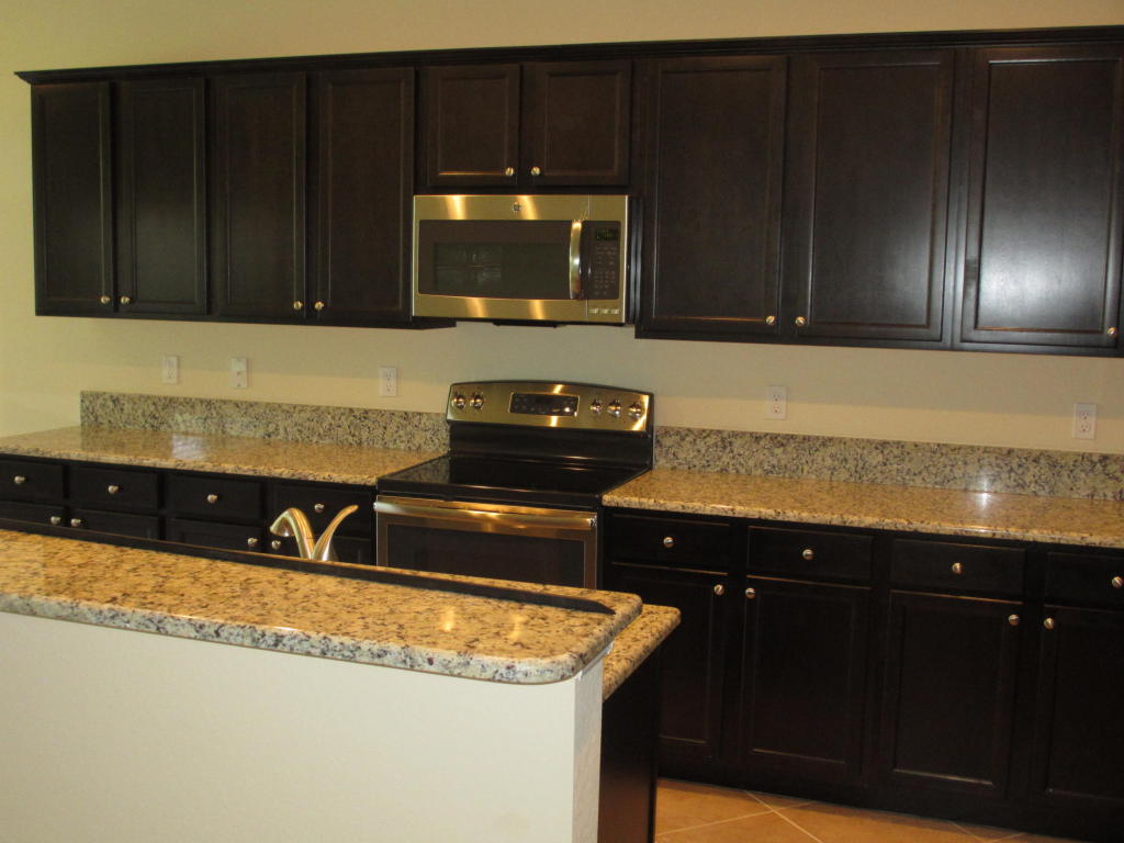 LOXAHATCHEE RESERVE NORTH - Residential Lease