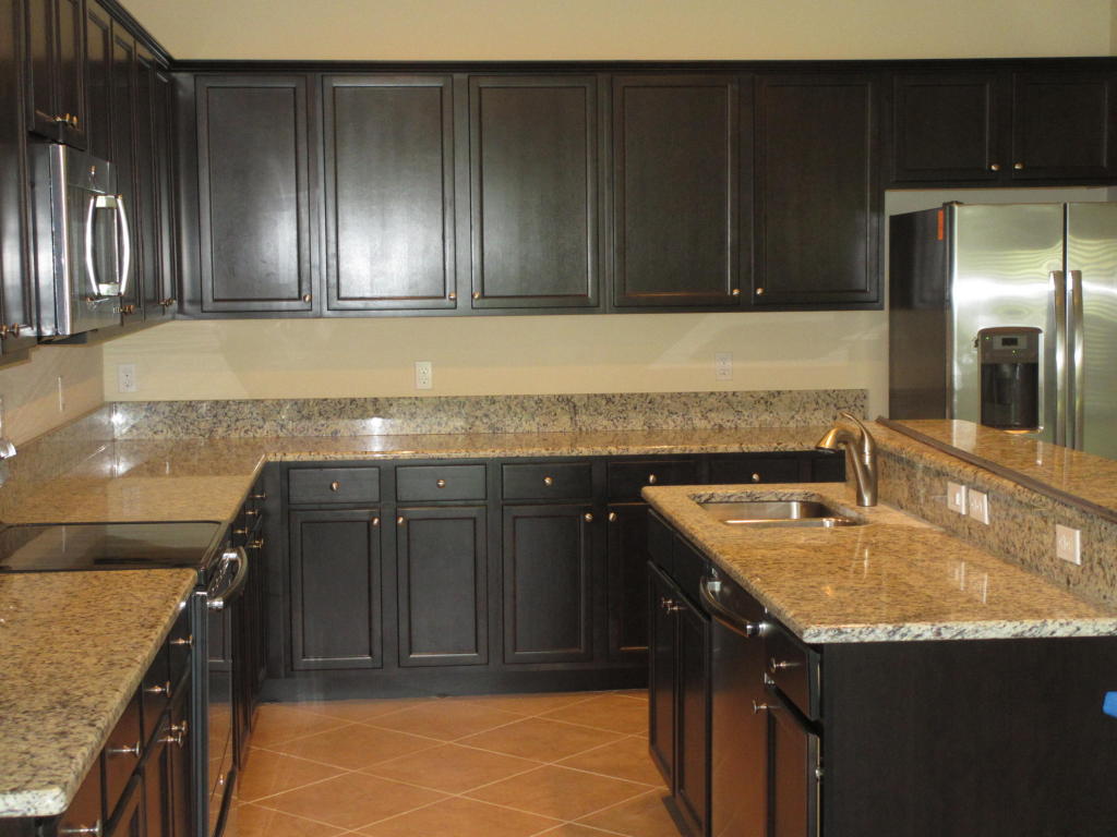 LOXAHATCHEE RESERVE NORTH - Residential Lease