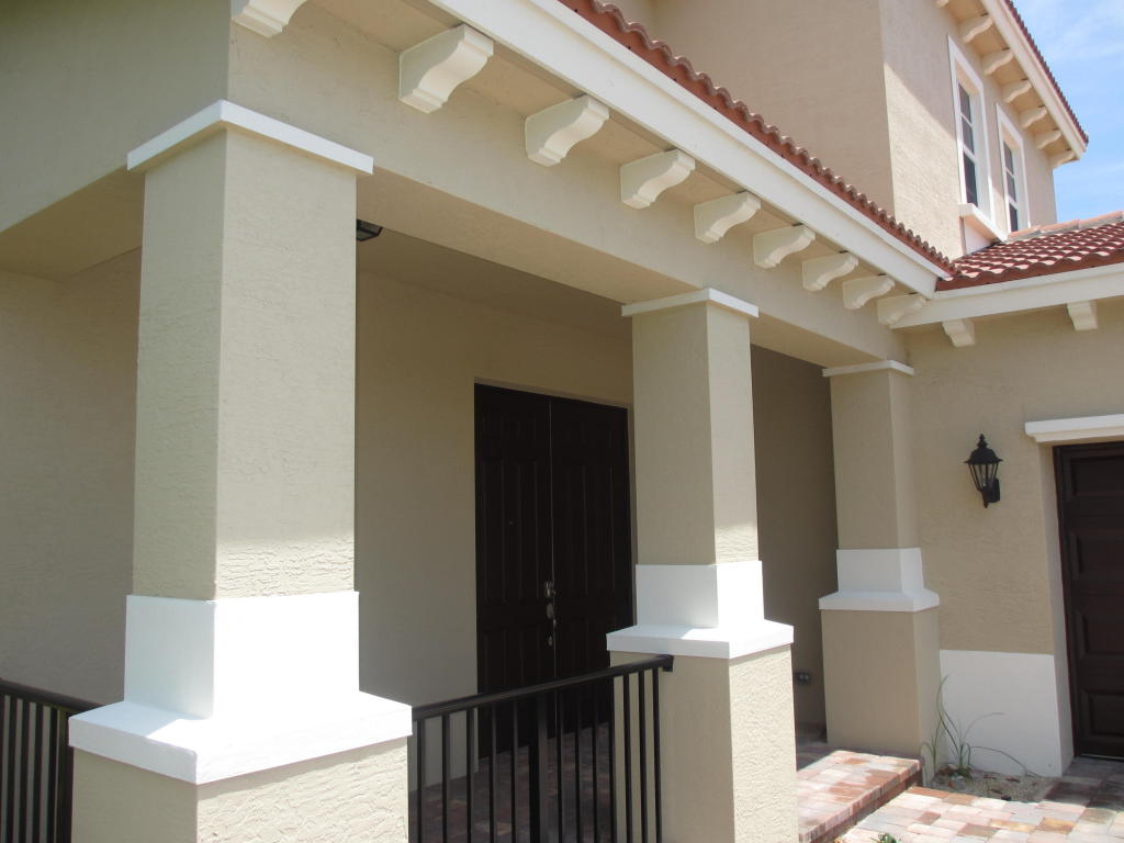 LOXAHATCHEE RESERVE NORTH - Residential Lease