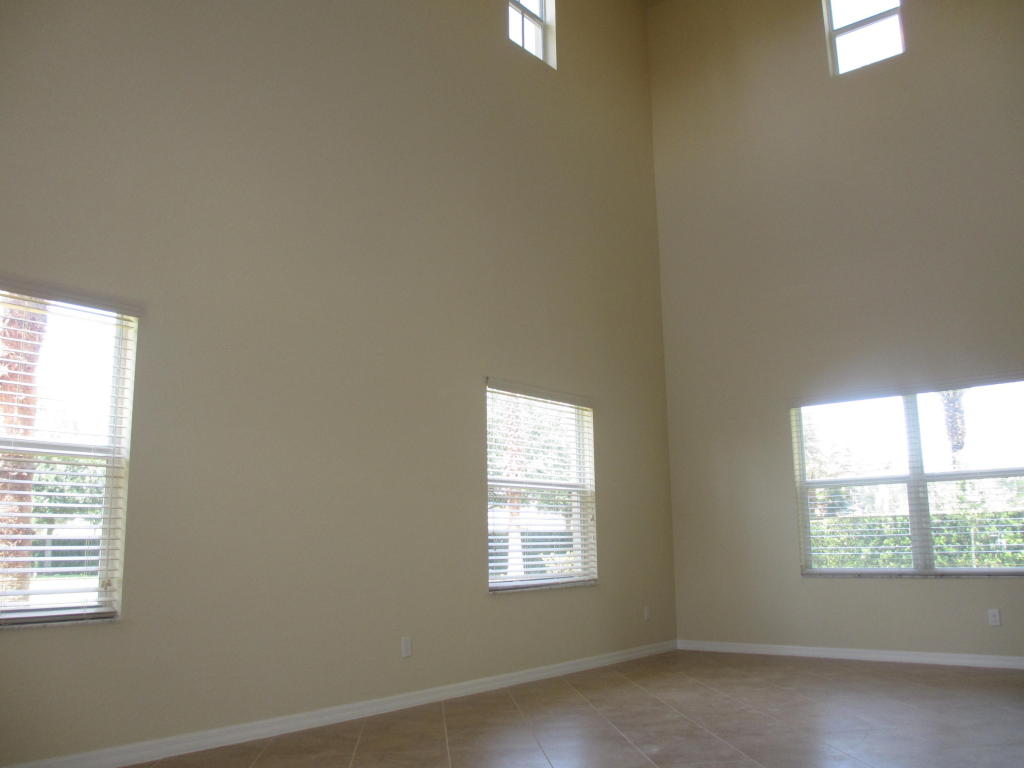 LOXAHATCHEE RESERVE NORTH - Residential Lease