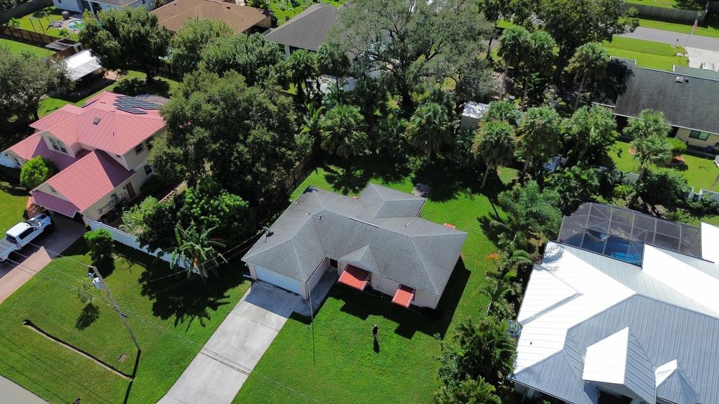 Photo of 1574 SW Underwood Avenue, Port Saint Lucie, FL 34953 (MLS # R11031852)