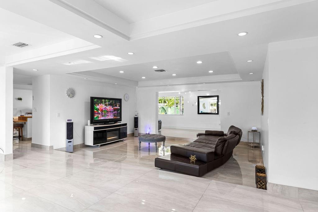 North Lake Estates - Residential