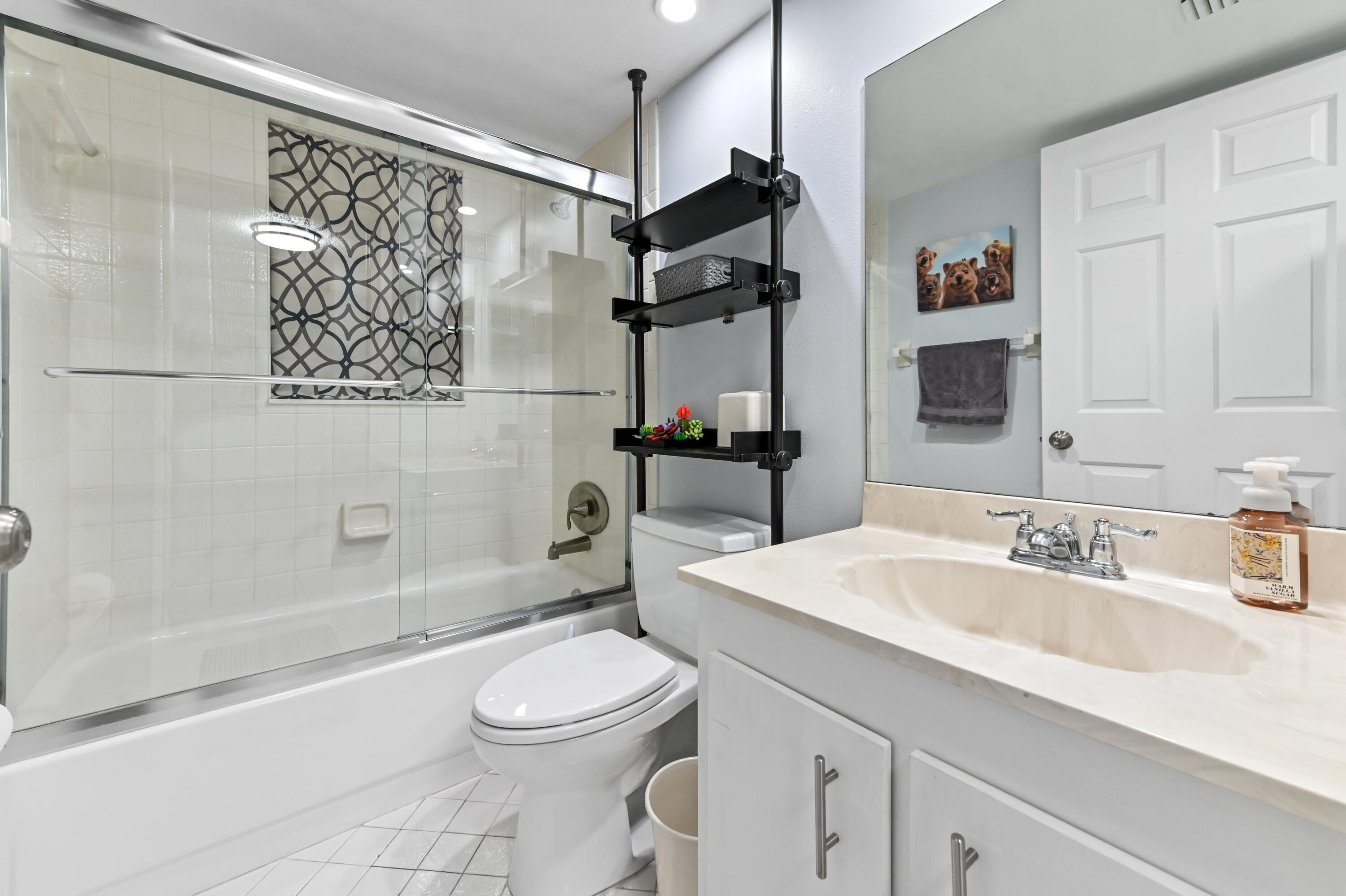 OAK TERRACE - Residential