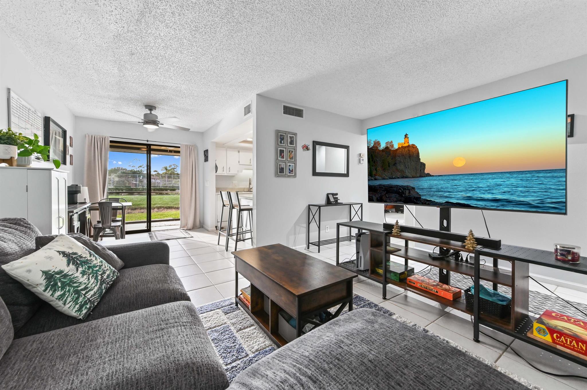 OAK TERRACE - Residential