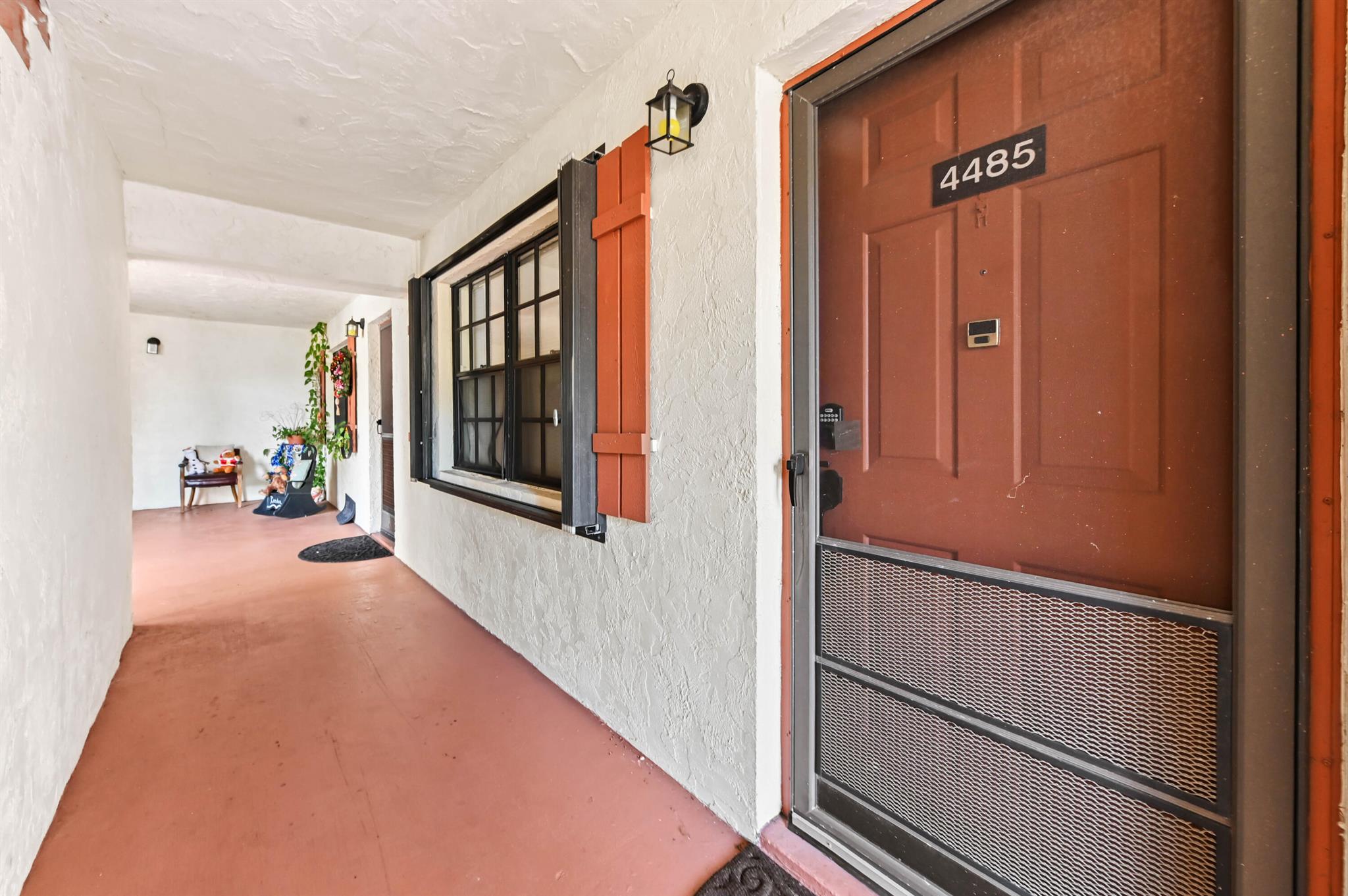 OAK TERRACE - Residential