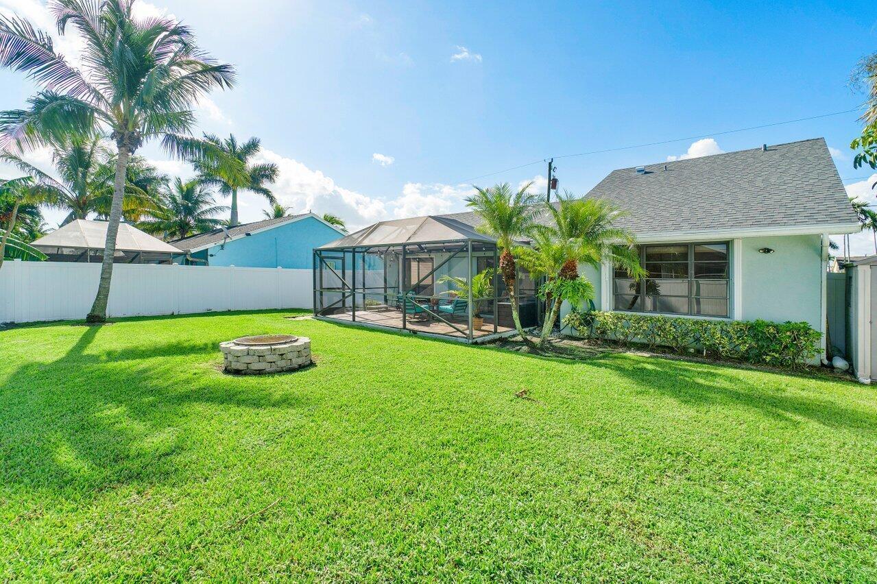 NORTH PALM BEACH HEIGHTS - Residential