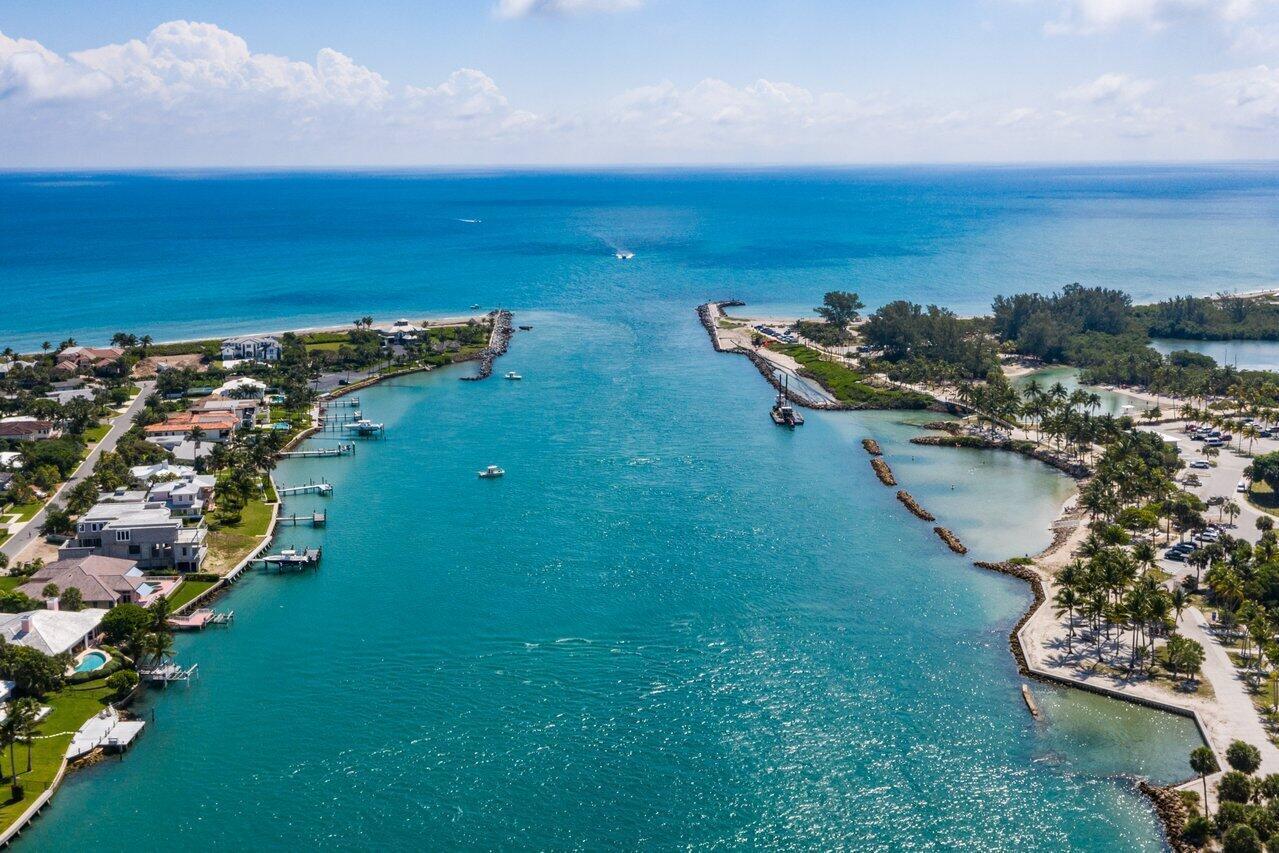 NORTH PALM BEACH HEIGHTS - Residential