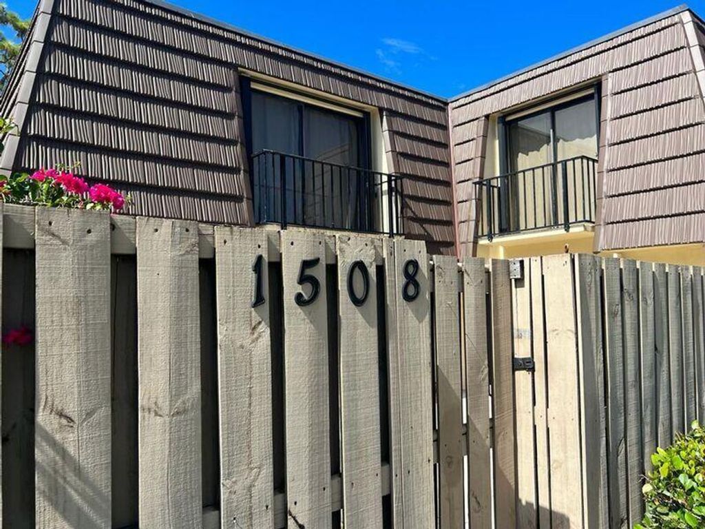 Photo of 1508 15th Court, Palm Beach Gardens, FL 33410 (MLS # R10830359)