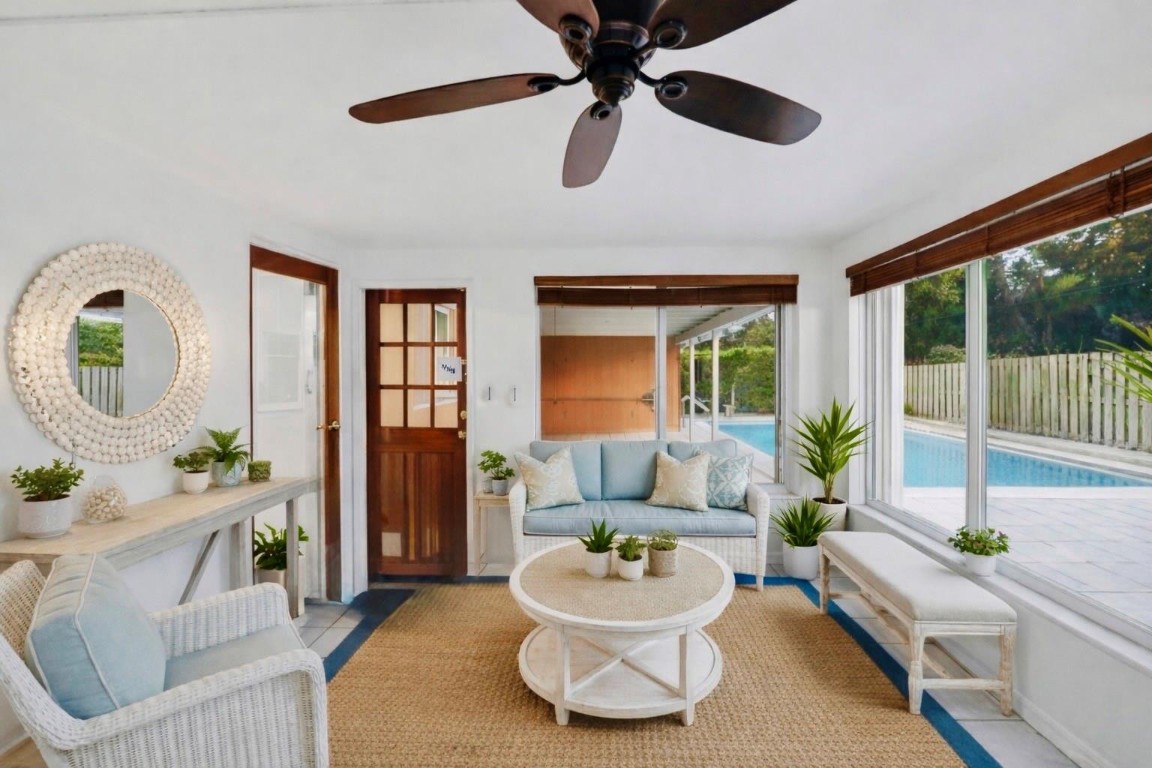 Lyons Park 33-28 B - Residential