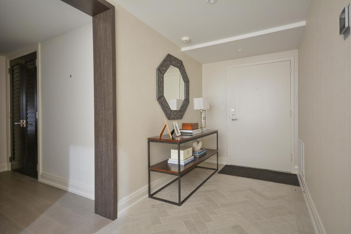 COVE CONDO - Residential
