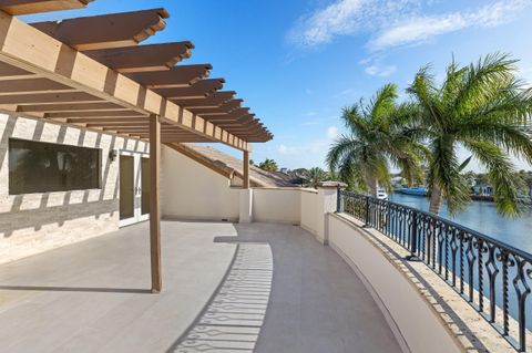 Tiny photo for 3201 NE 27th Avenue, Lighthouse Point, FL 33064 (MLS # B26015551)