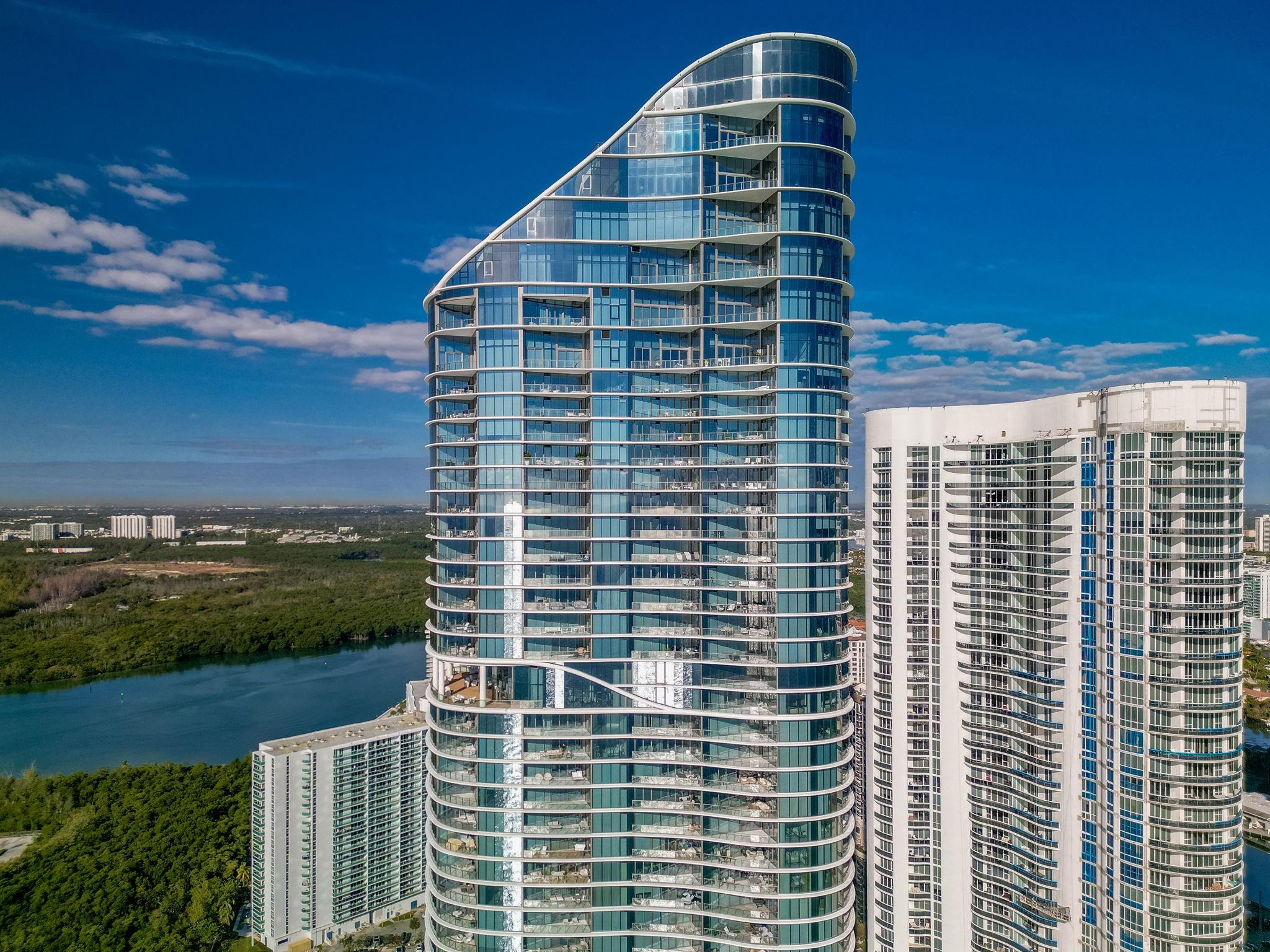 Ritz Carlton Sunny Isles - Residential