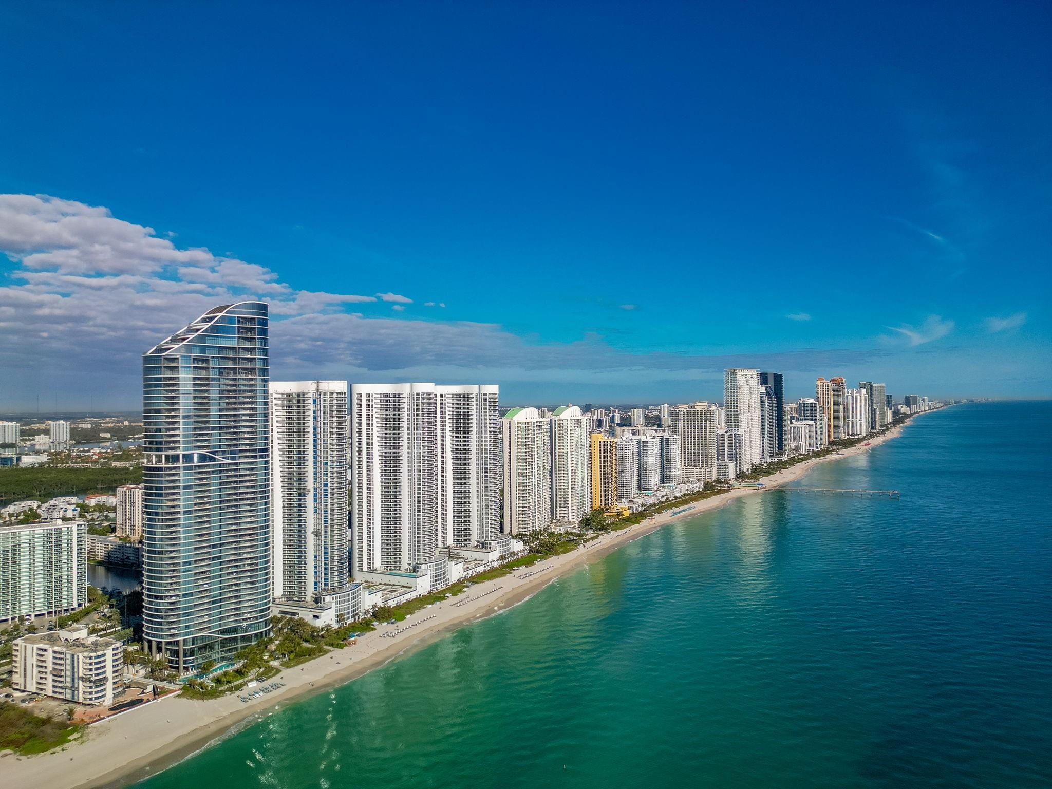Ritz Carlton Sunny Isles - Residential