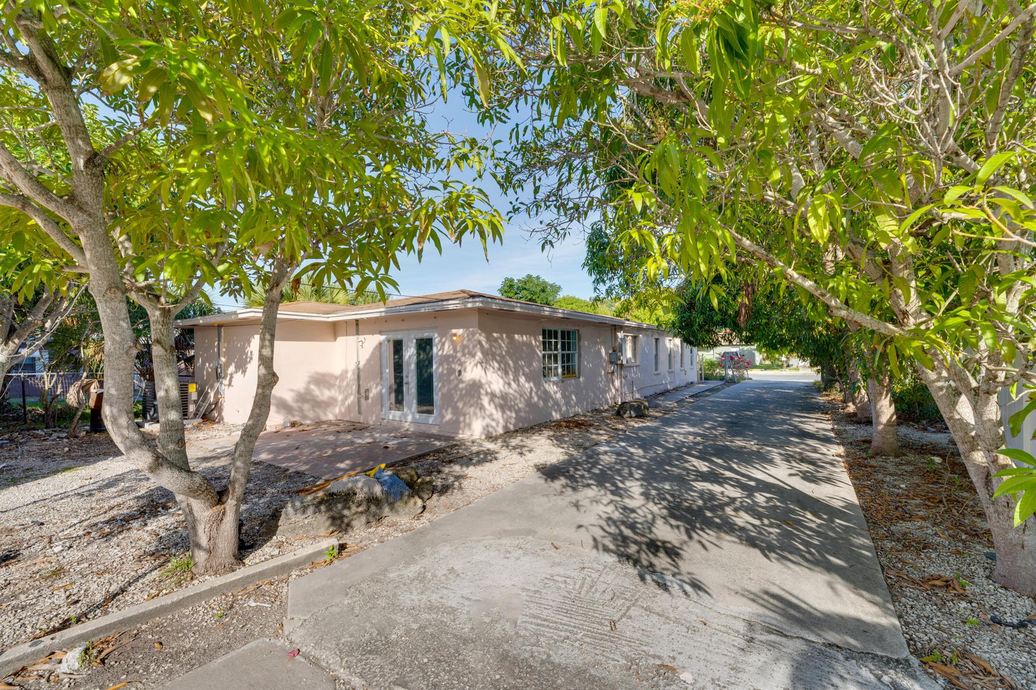 PARKVIEW HEIGHTS - Residential Lease