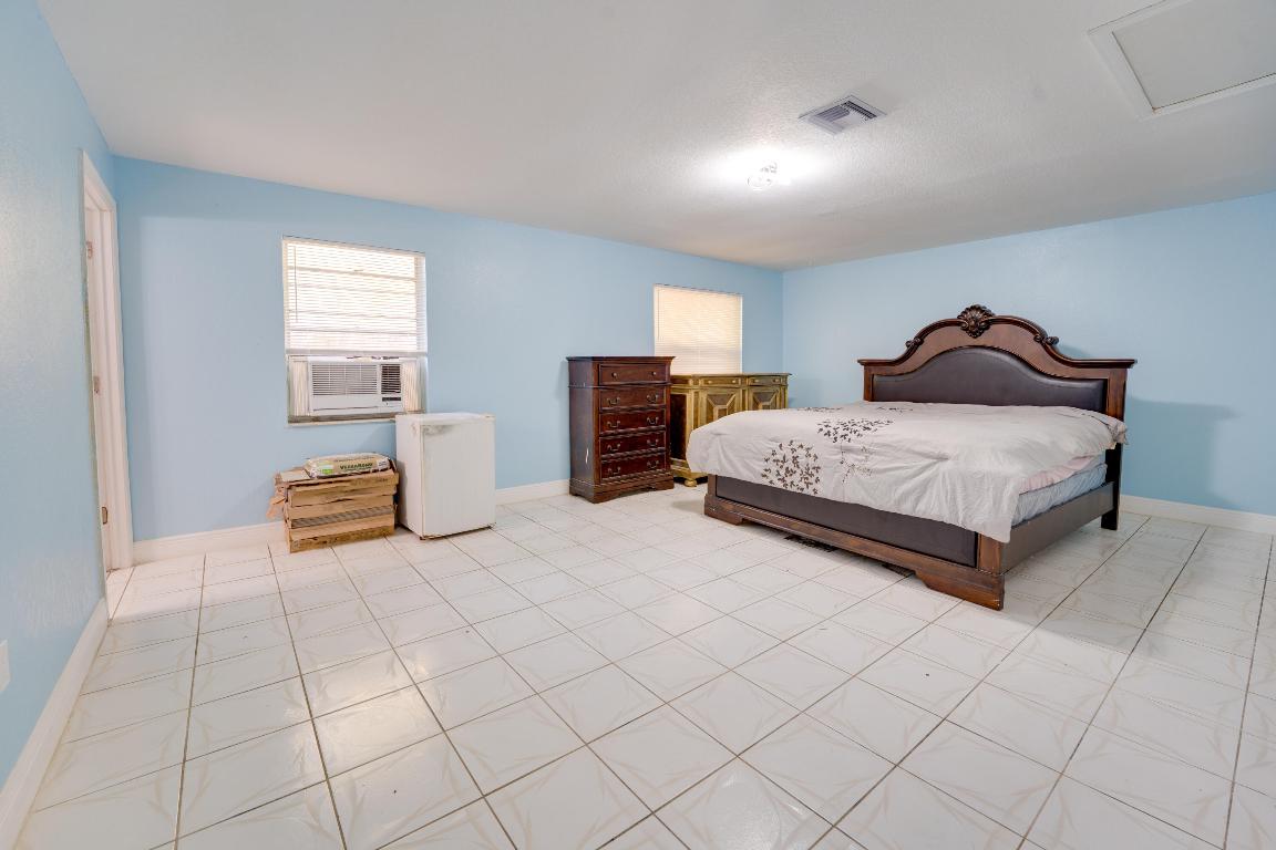 PARKVIEW HEIGHTS - Residential Lease