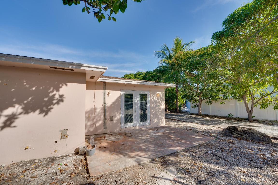 PARKVIEW HEIGHTS - Residential Lease