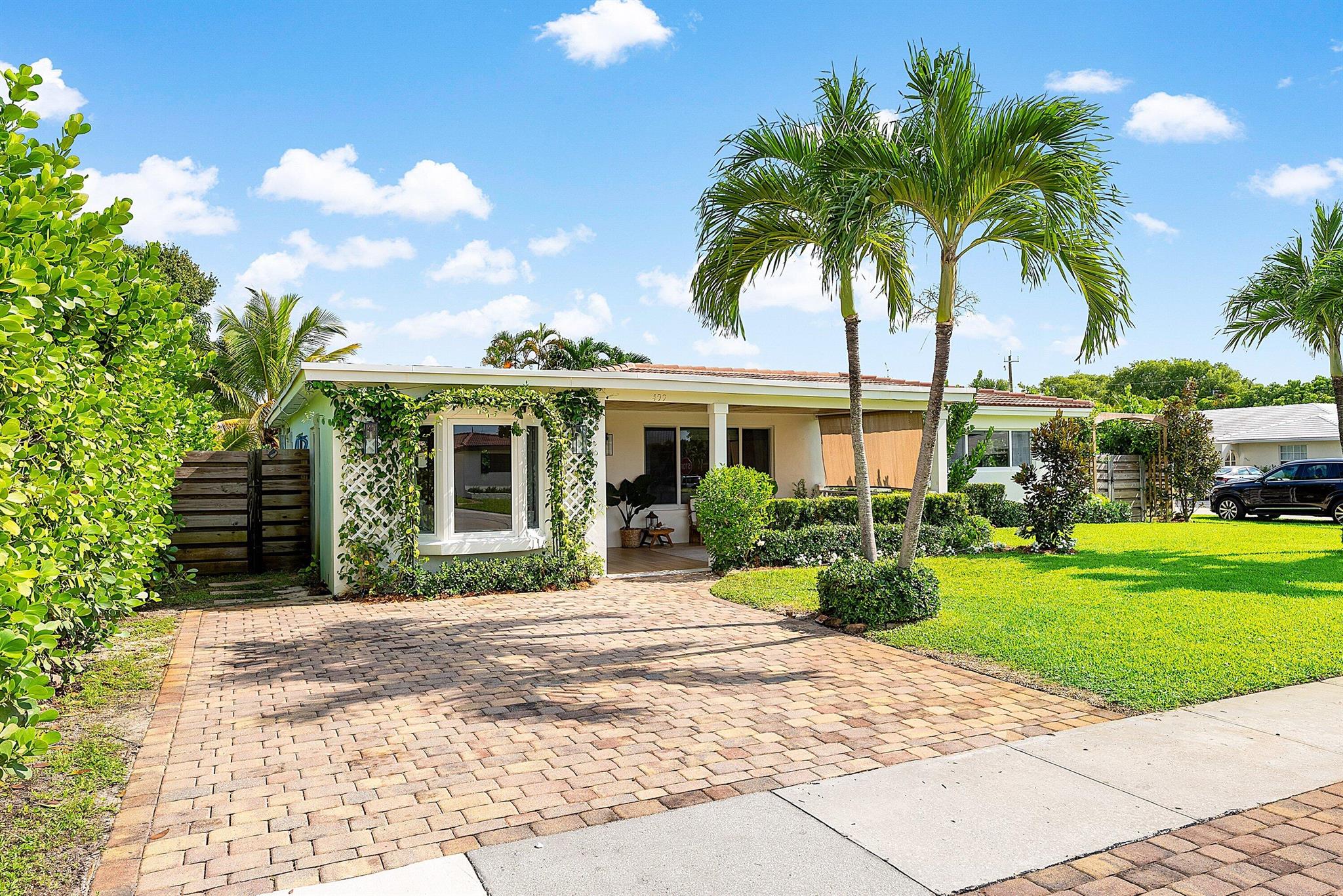 499 NE 28th Road
