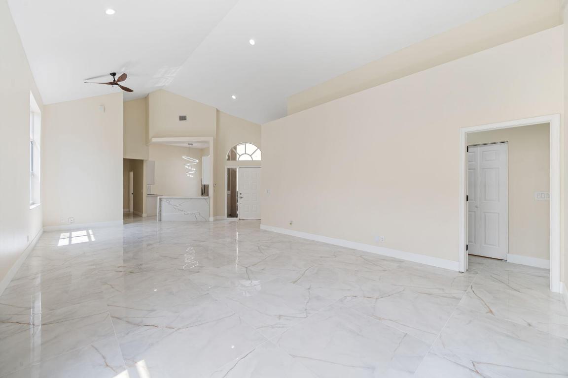 BANYANS OF ARVIDA COUNTRY CLUB - Residential