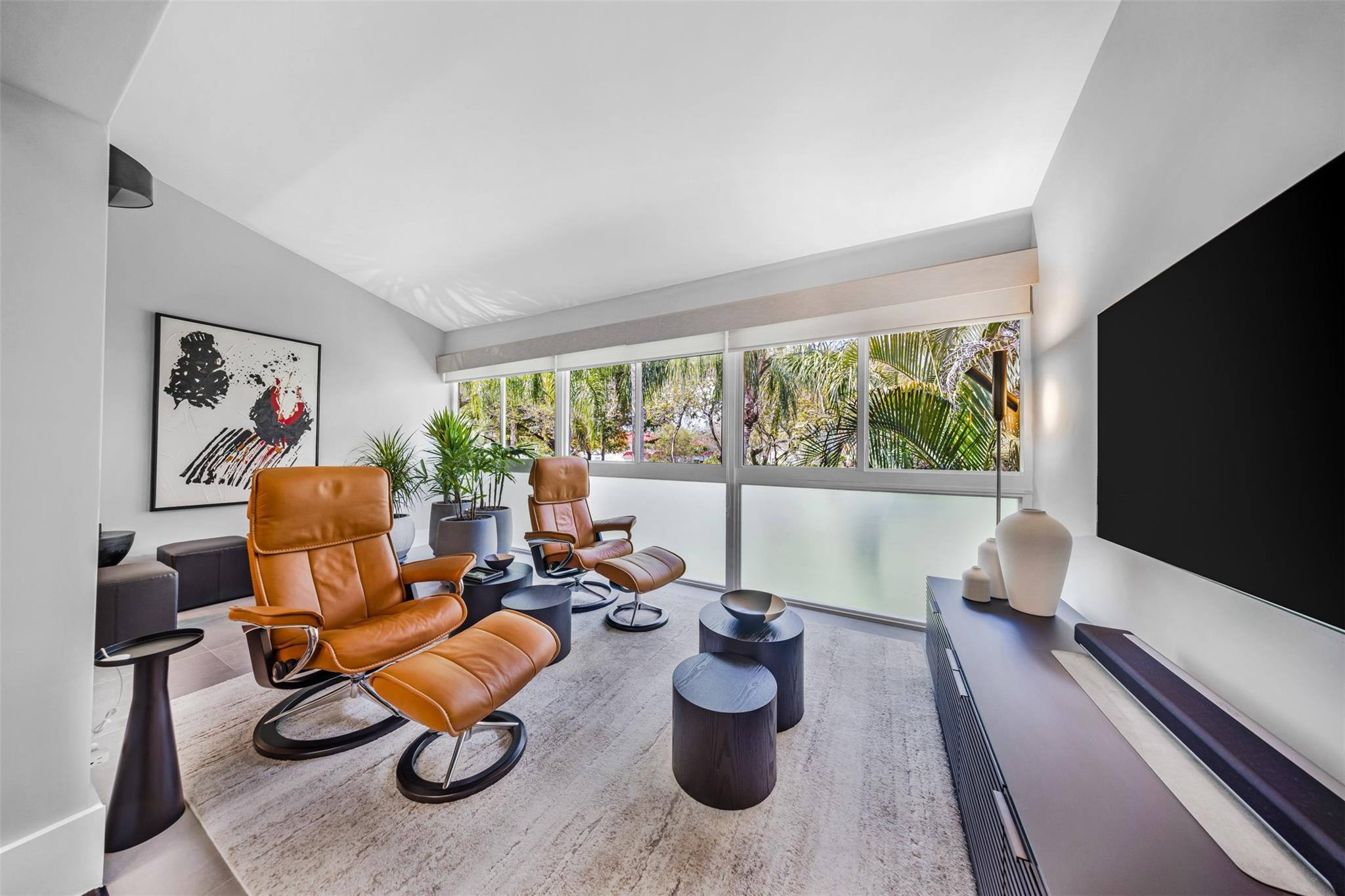 MISTY OAKS CONDOMINIUM - Residential