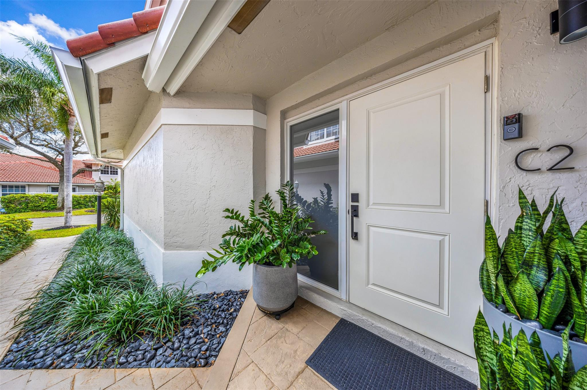 MISTY OAKS CONDOMINIUM - Residential