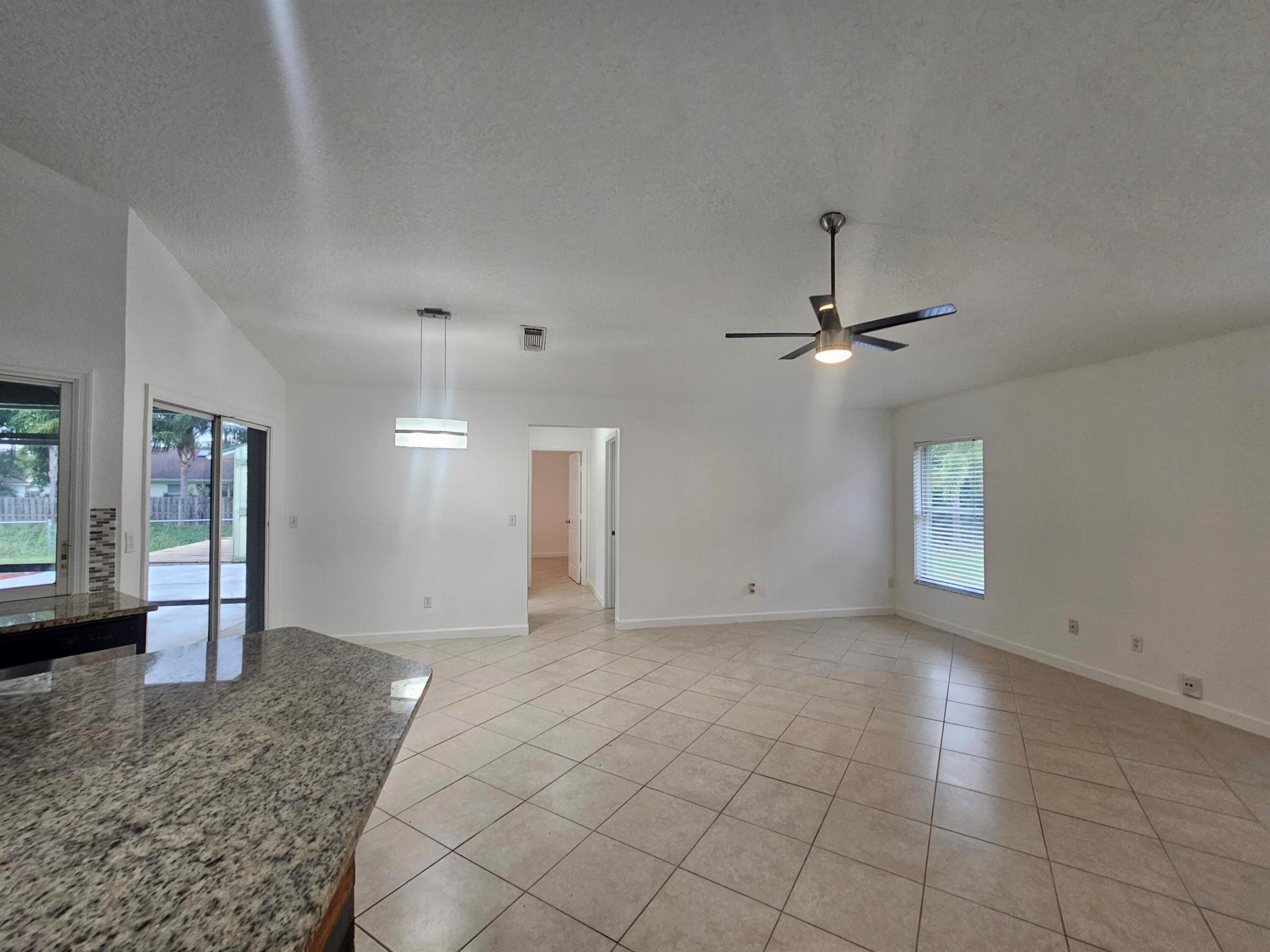 PORT ST LUCIE SECTION 39 - Residential Lease