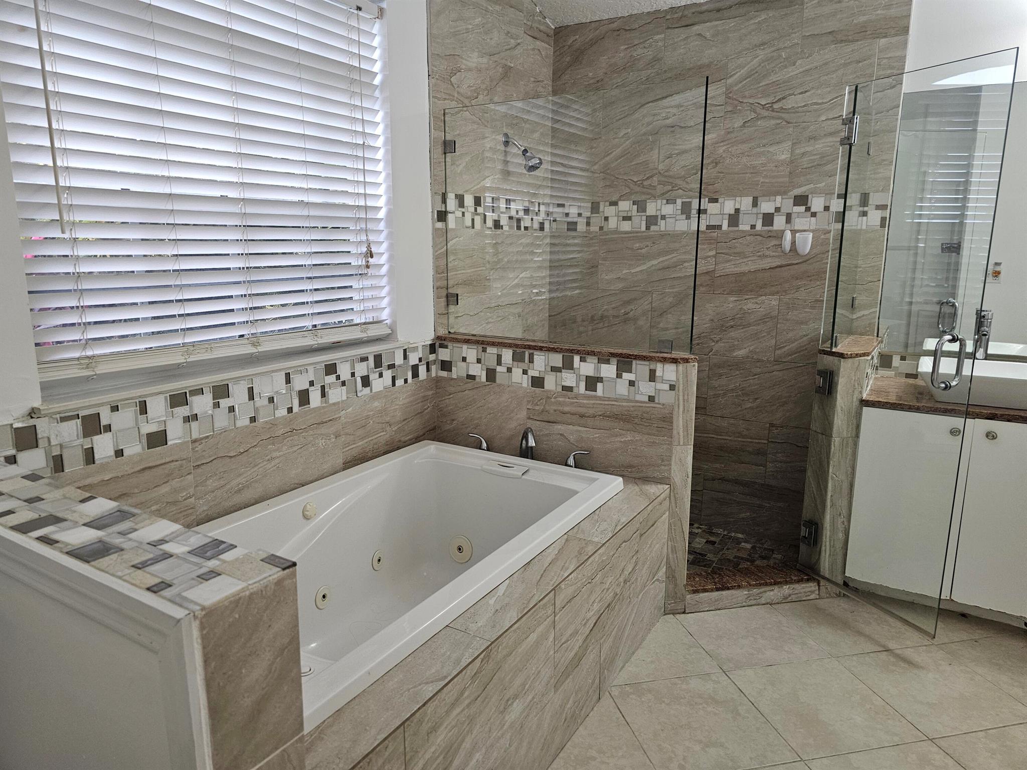 PORT ST LUCIE SECTION 39 - Residential Lease