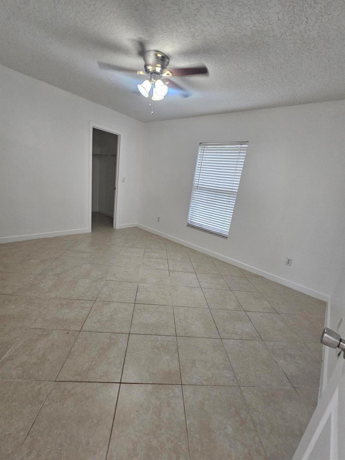 PORT ST LUCIE SECTION 39 - Residential Lease