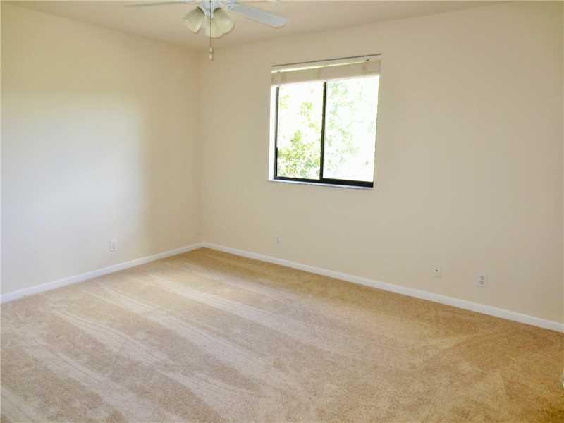 WINSTON PARK - Residential