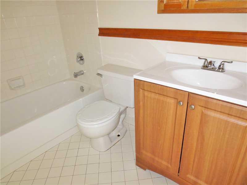 WINSTON PARK - Residential