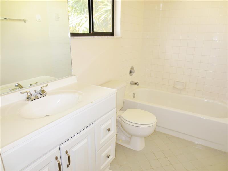 WINSTON PARK - Residential