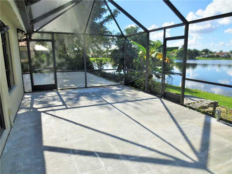 WINSTON PARK - Residential