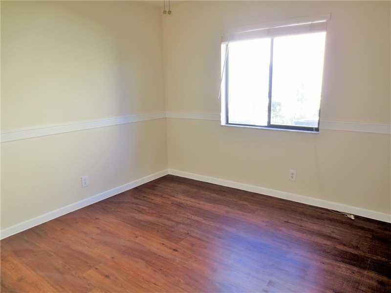 WINSTON PARK - Residential