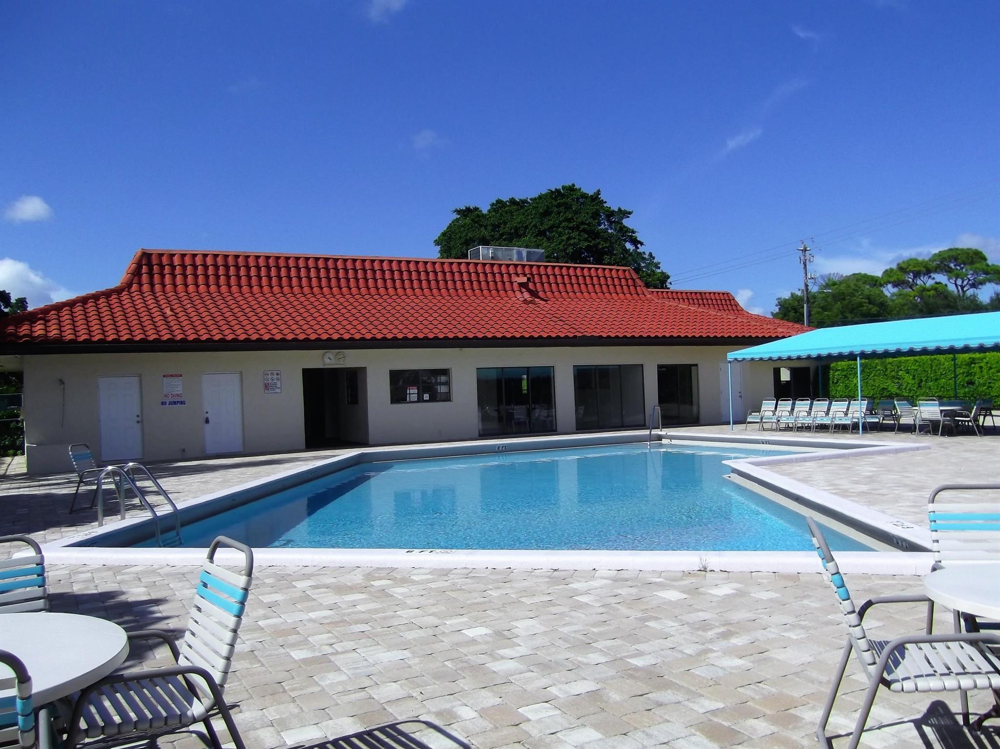 LAGO DEL REY CONDO - Residential Lease