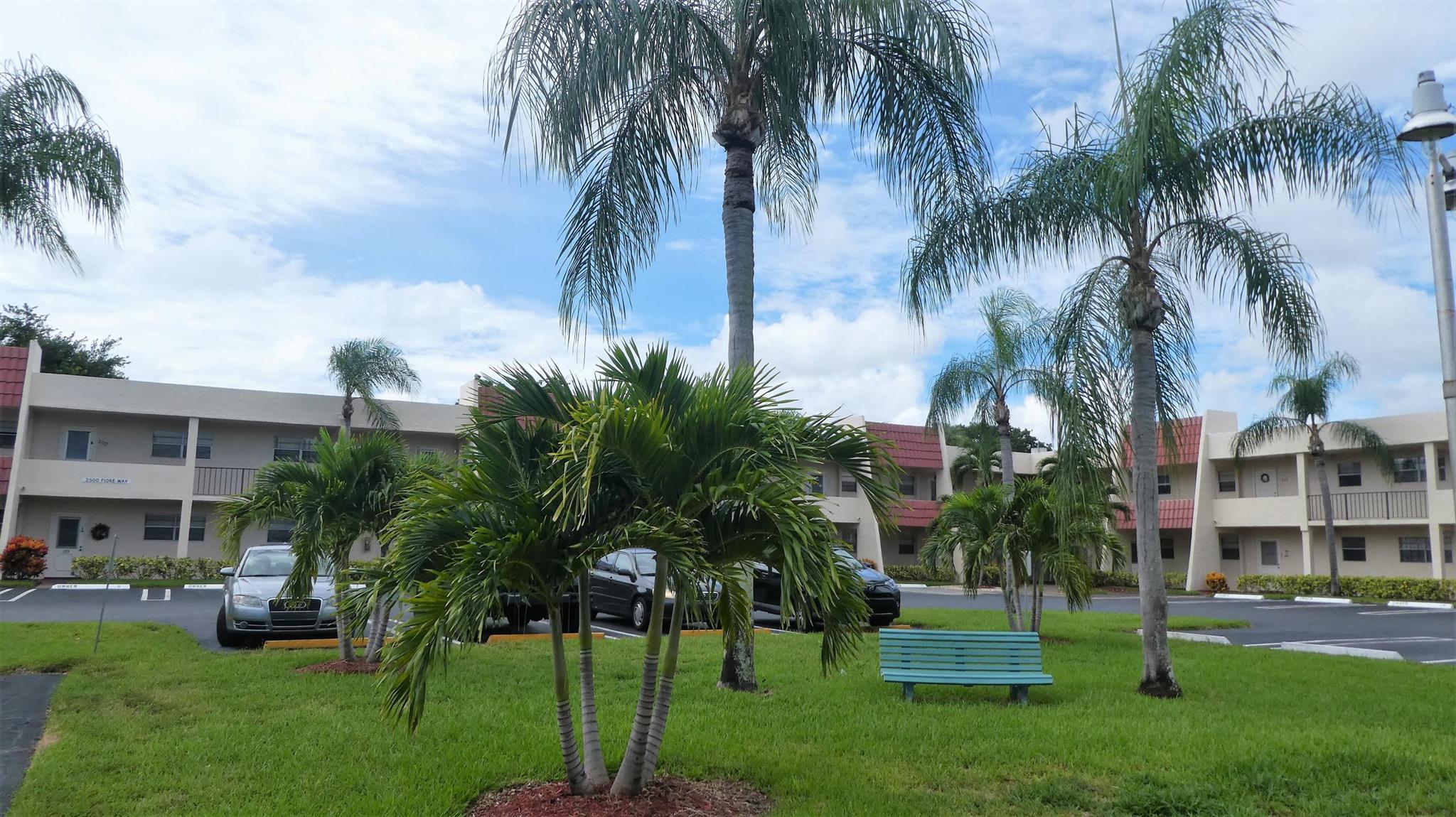 LAGO DEL REY CONDO - Residential Lease