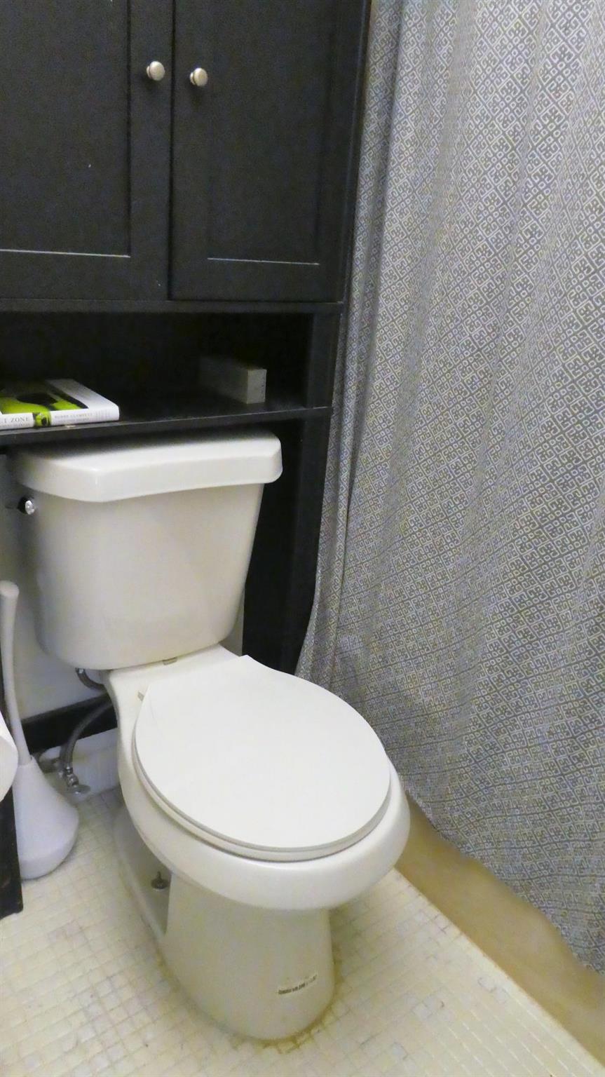 LAGO DEL REY CONDO - Residential Lease