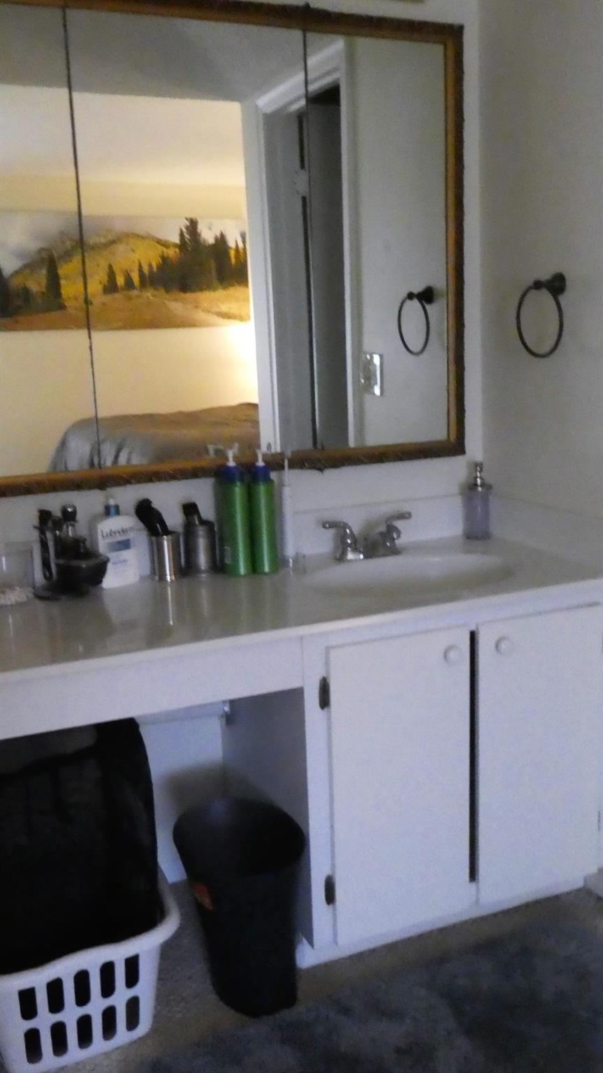 LAGO DEL REY CONDO - Residential Lease