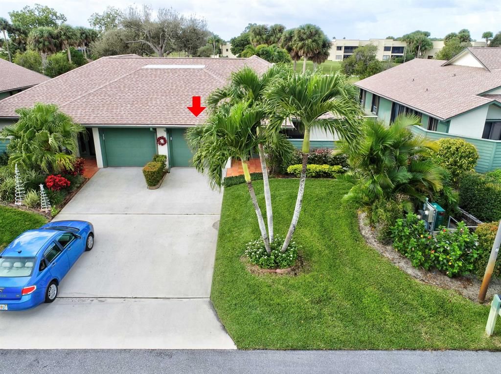 Photo of 6835 SE Bunker Hill Drive Dr, Hobe Sound, FL 33455 (MLS # R10769738)