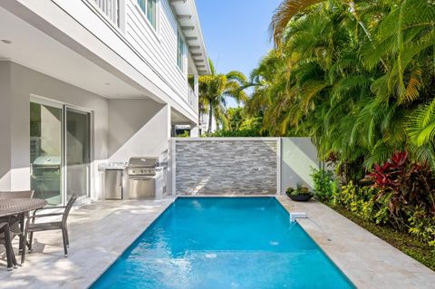 Tiny photo for 444 NE Wavecrest Way, Boca Raton, FL 33432 (MLS # B26008633)