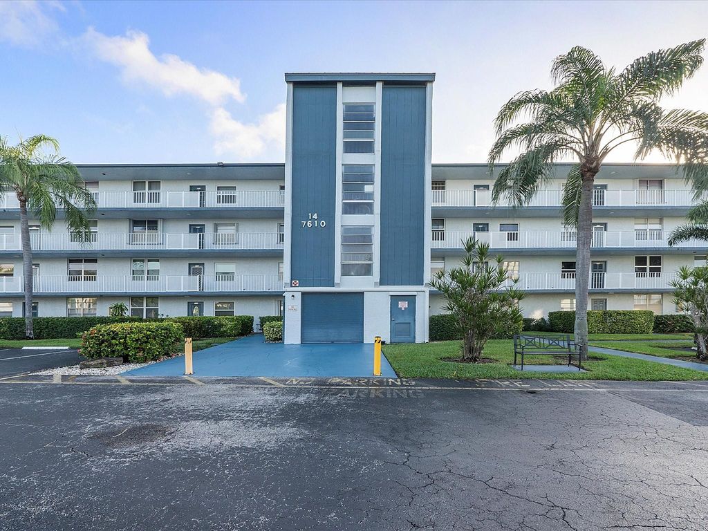 Photo of 7610 NW 18th St #407, Margate, FL 33063 (MLS # F10418546)