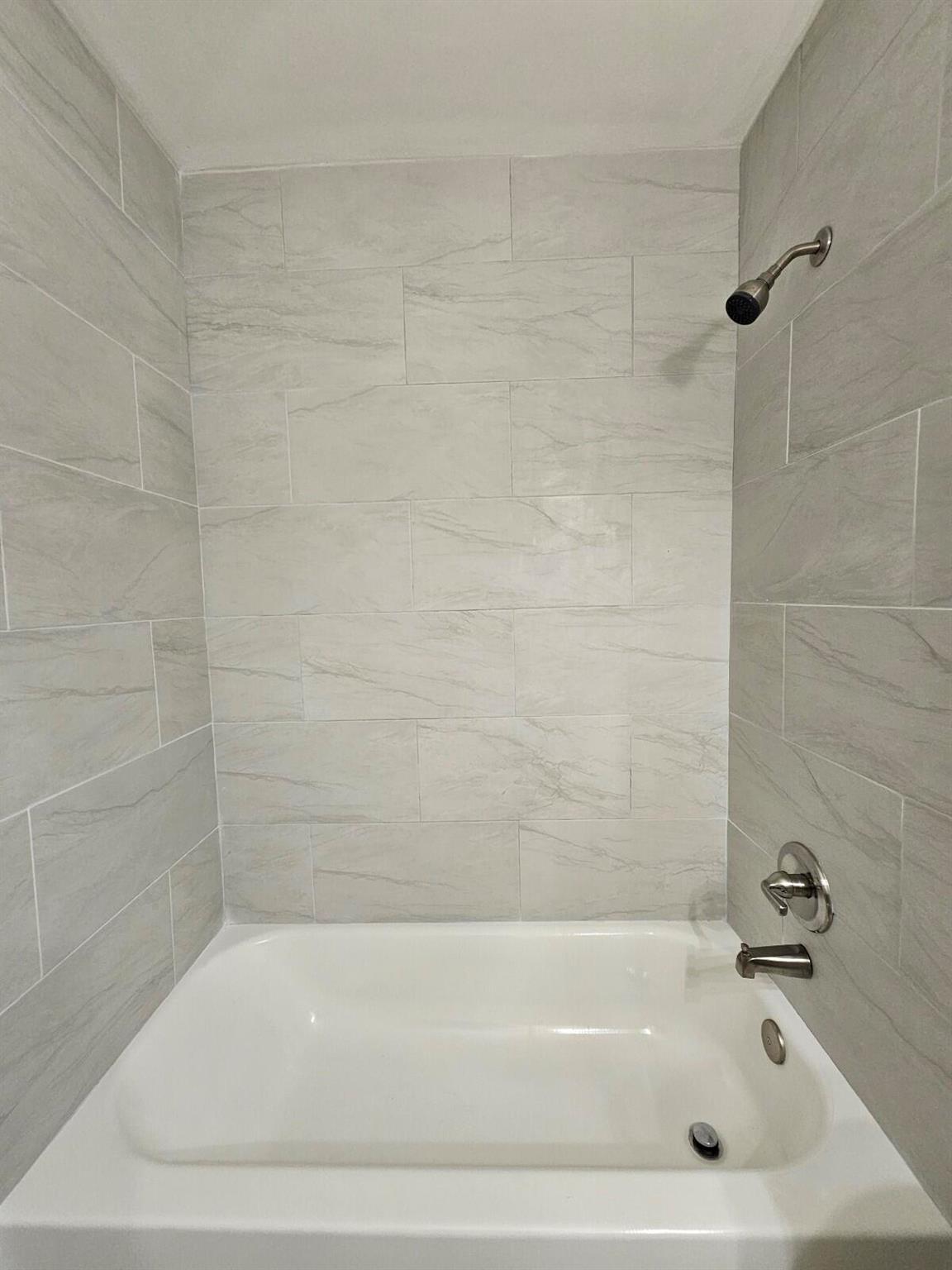 FOREST GLEN - Residential Lease