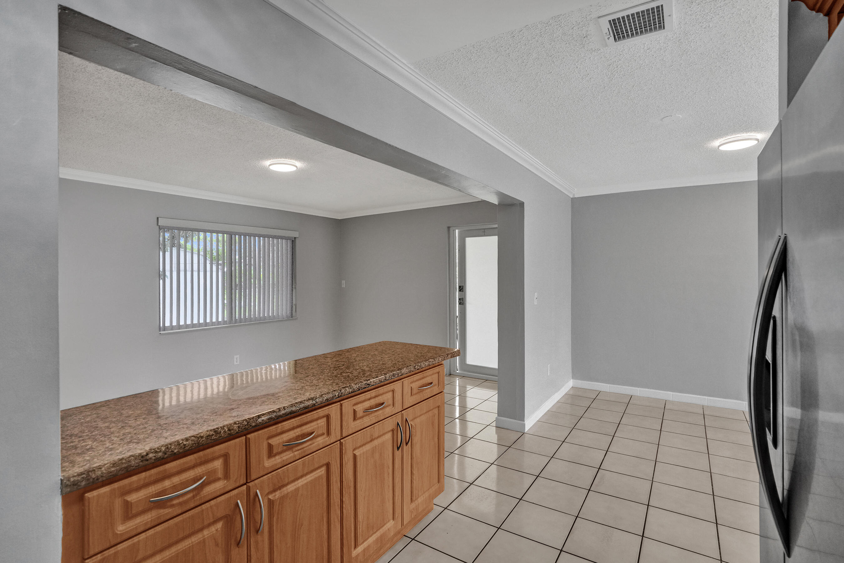 LAKE CECILE ESTS SEC 1 - Residential