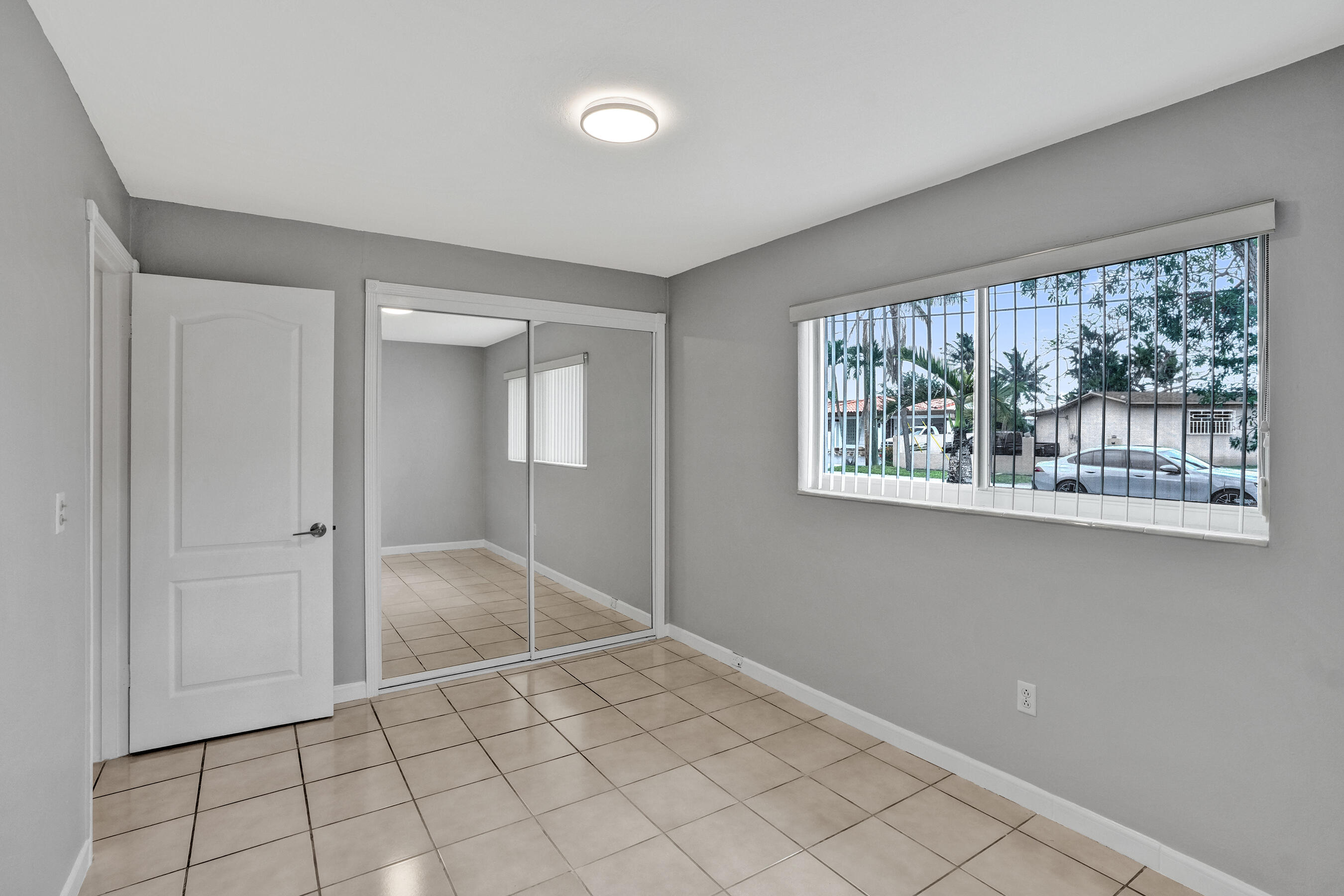 LAKE CECILE ESTS SEC 1 - Residential